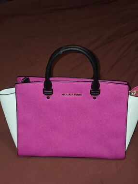 Michael Kors Hot Pink Selma Saffiano Satchel